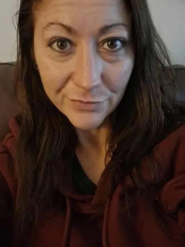 Noëlle, 54 ans, aventure sans lendemain à Cannes