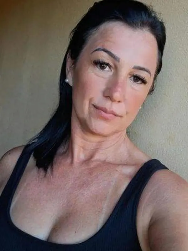 Yasmina, 35 ans, aventure sans lendemain à Clermont-Ferrand