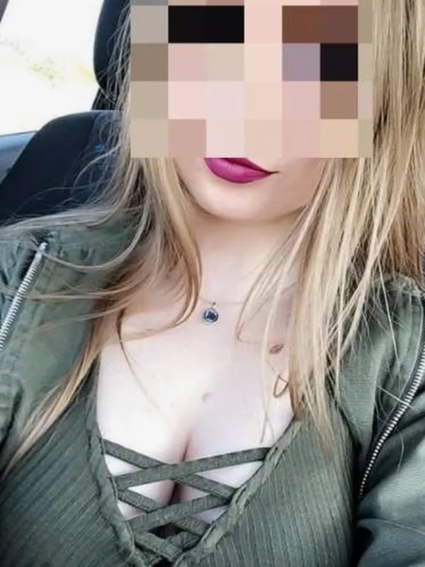 Mia, 24 ans, aventure sans lendemain à Marseille